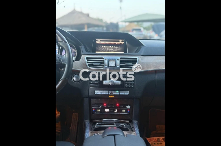 2014 MERCEDES E350 - 2/7