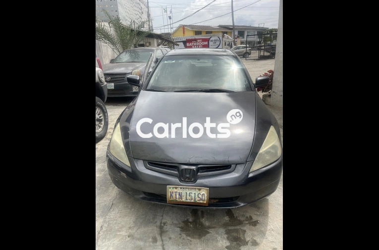 Clean Honda EOD V6 2003 - 1/7