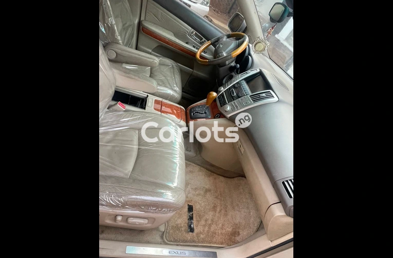 Lexus RX 330 2008 - 3/6