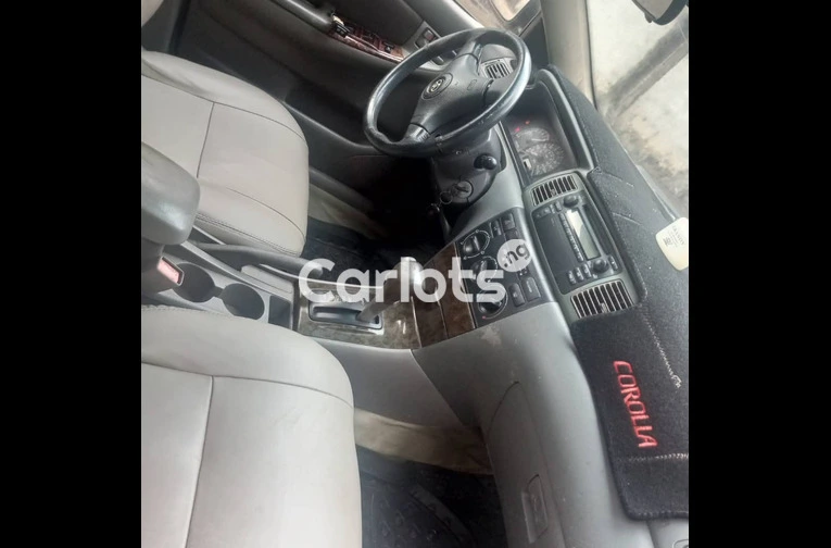 Toyota Corolla 2004 - 4/7