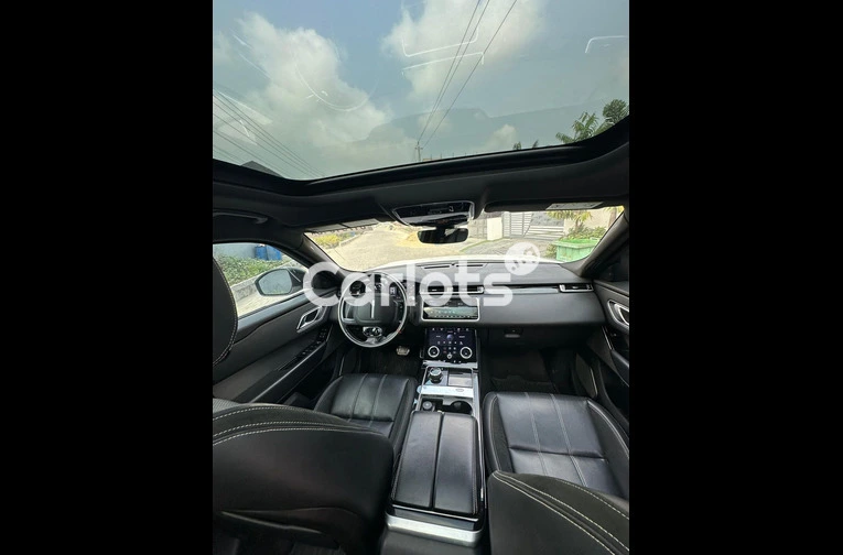 Range Rover Velar P250 R Dynamic - 4/7
