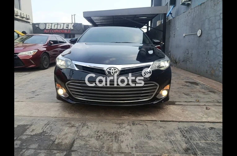 Toyota Avalon 2016 black - 3/7