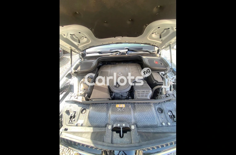 Foreign used 2021 Mercedes Benz GLE450 - 4/5