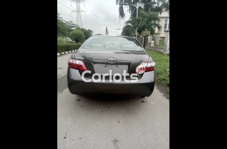 2008 Toyota Camry Tokunbo - 2/7