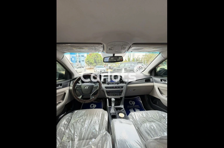 Used HYUNDAI Sonata 2015 model Keyless with duty - 2/6