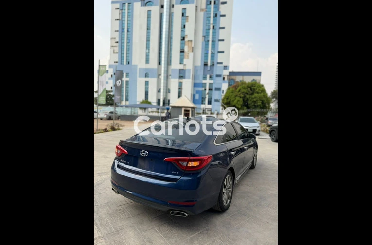 Used HYUNDAI Sonata 2015 model Keyless with duty - 5/6