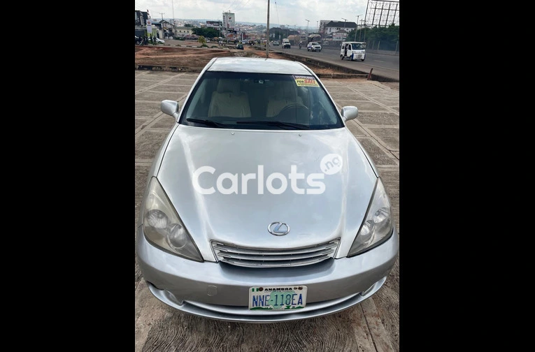 Used Lexus ES 300 2004 - 2/6