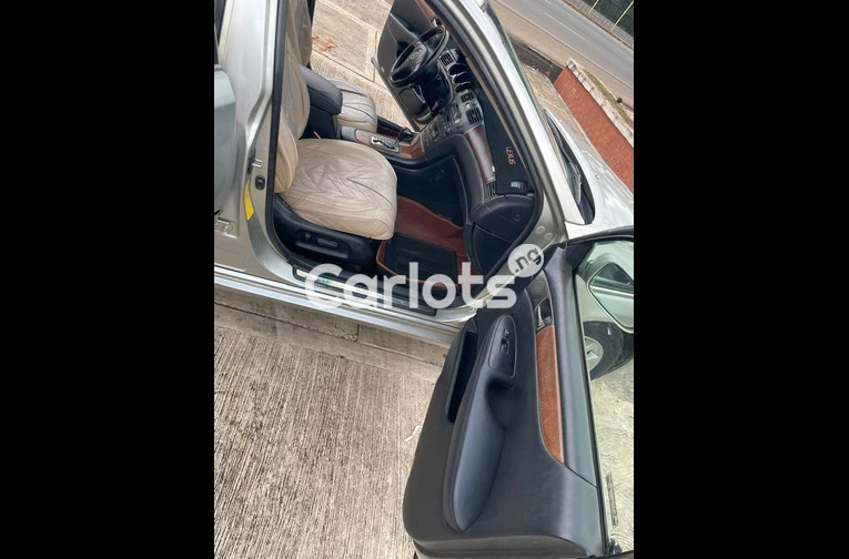 Used Lexus ES 300 2004 - 3/6