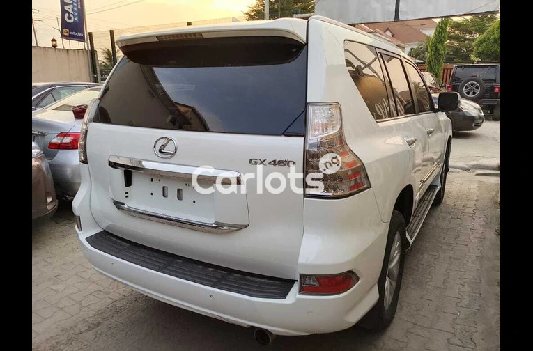 2017 Lexus GX 460 - 2/6