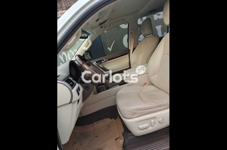 2017 Lexus GX 460 - 4/6