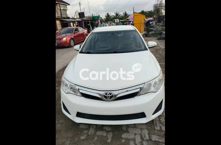 2012 Toyota Camry LE