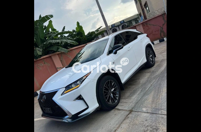 Premium lexus RX 350 - Luxury, Cruise control and Comfort. - 2/5