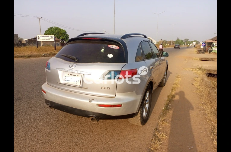 Infiniti FX35 2004 silver - 1/5