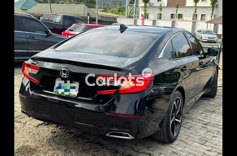 2020 HONDA ACCORD - 2/7