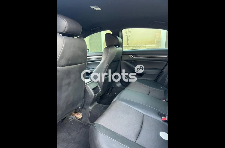 2021 HONDA ACCORD SPORT - 4/7