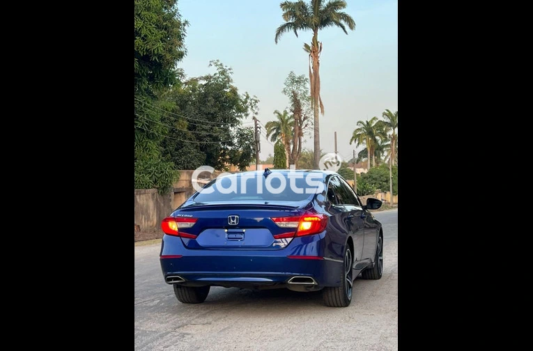 2021 HONDA ACCORD SPORT - 5/7