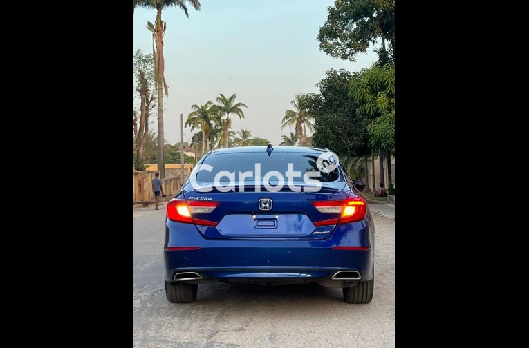 2021 HONDA ACCORD SPORT - 6/7