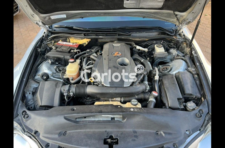 2015 LEXUS IS200T F-SPORT - 7/7