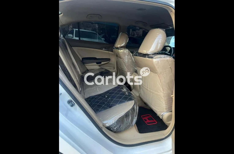 unregistered 2009 Honda Accord - 6/7