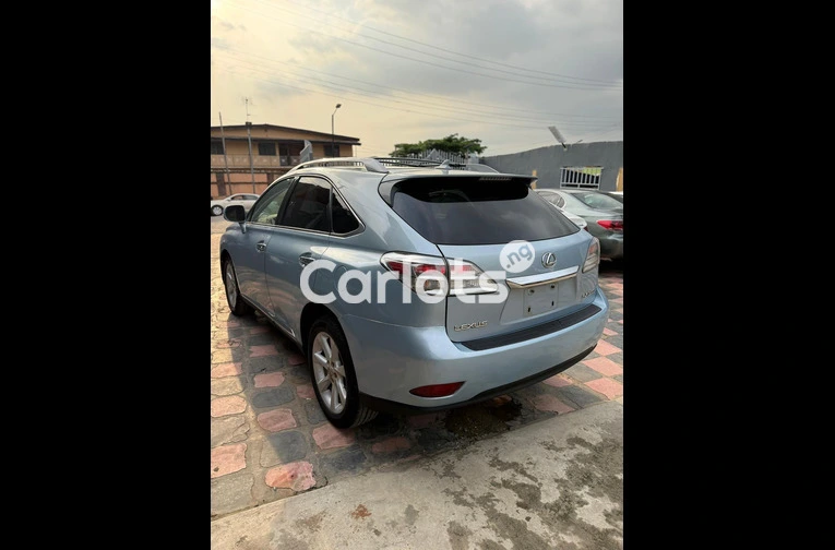 Registered 2010 Lexus RX50 - 6/7