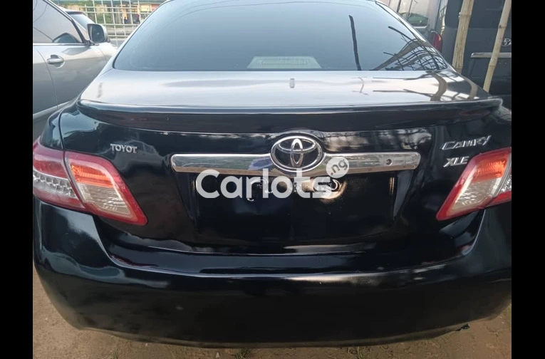 Super clean 2009 Toyota Camry - 3/5