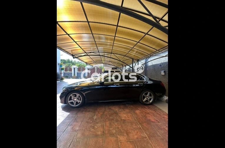 Mercedes Benz E 300 2017 - 7/7