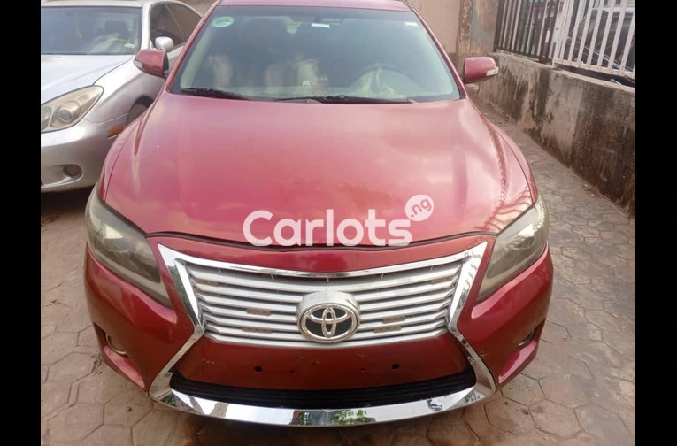 FULLY PIMPED 2011 TOYOTA CAMRY LE FULL OPTION