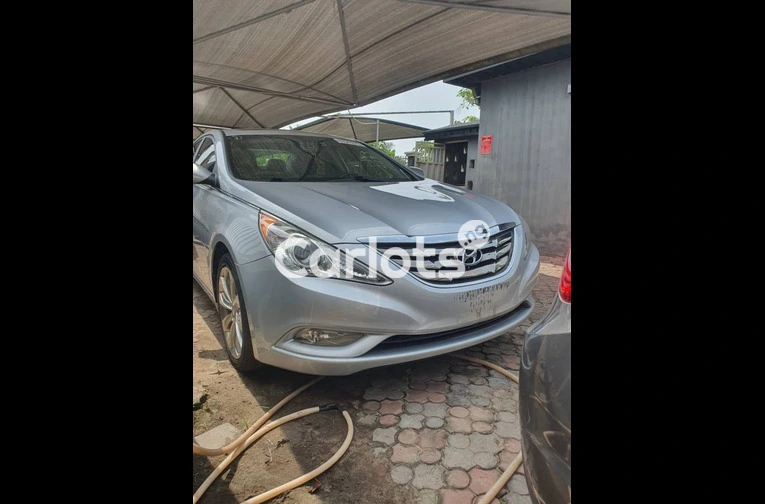 FOREIGN USED (TOKS) 2012 HYUNDAI SONATA