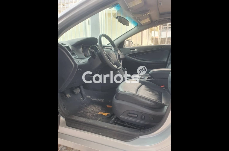 FOREIGN USED (TOKS) 2012 HYUNDAI SONATA - 3/7