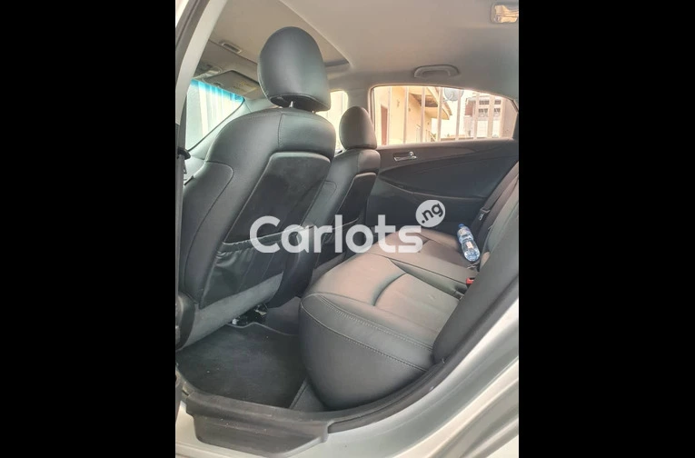 FOREIGN USED (TOKS) 2012 HYUNDAI SONATA - 4/7