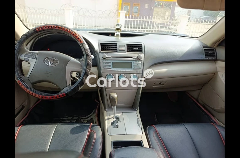 Used Lexus RX350 2012 model - 3/5