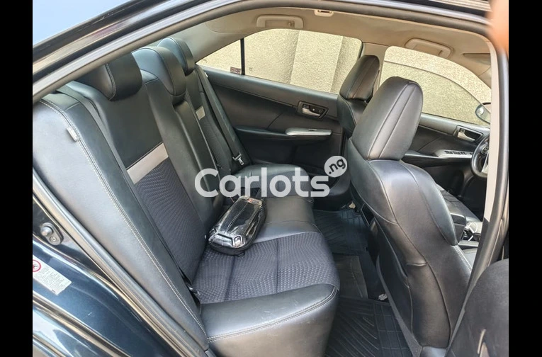 Used Toyota Camry 2013 - 4/5
