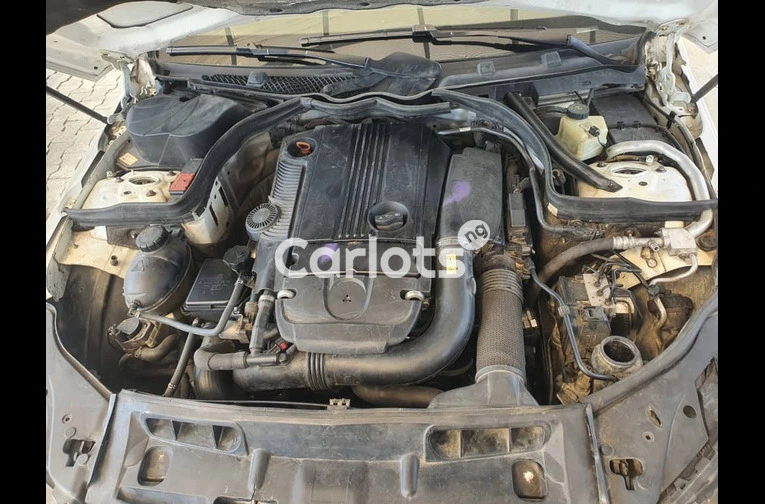 Registered 2013 Mercedes Benz C300 4matic - 3/7