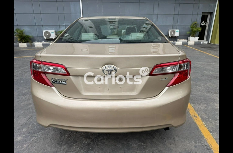 2012 Toyota Camry - 6/7