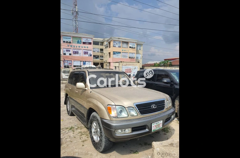 REGISTERED LEXUS LX 470 2007 MODEL - 1/7