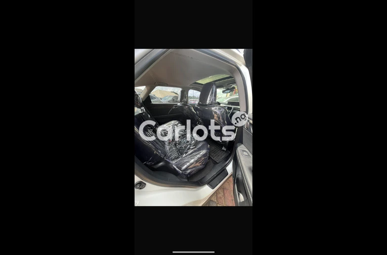 2019 Lexus RX350L Model - 4/7