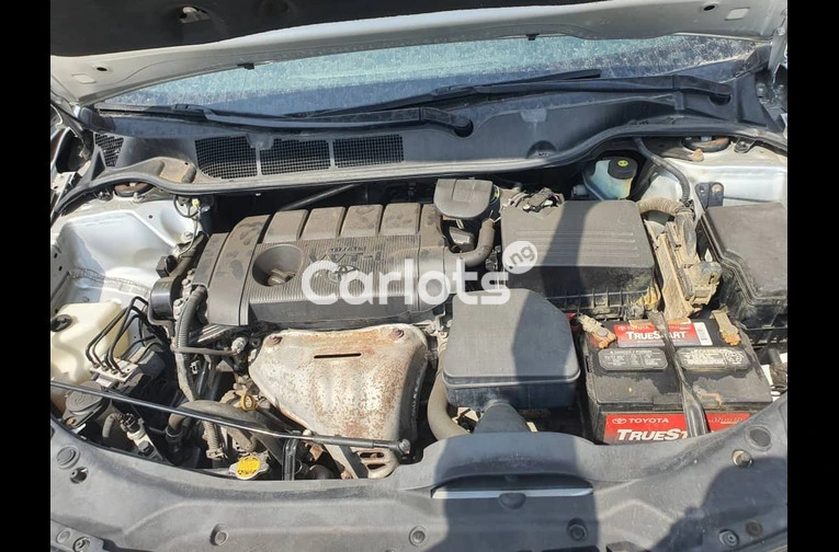 Foreign used Toyota Venza LE 2013 model - 3/7