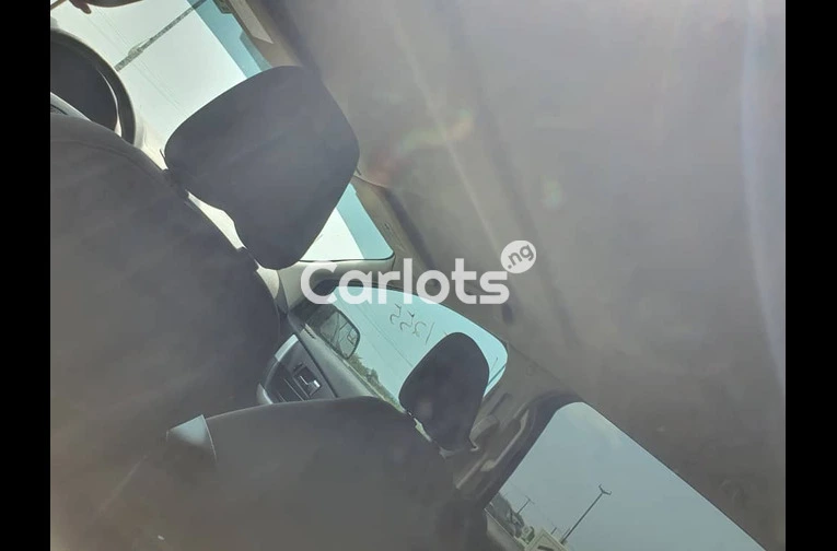 Foreign used Ford Edge 2012 model - 6/7