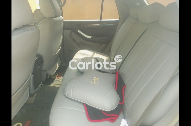 Toyota 4Runner 2005 Silver - 4/7