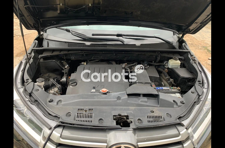 FOREIGN USED 2016 TOYOTA HIGHLANDER AWD V6 - 5/7