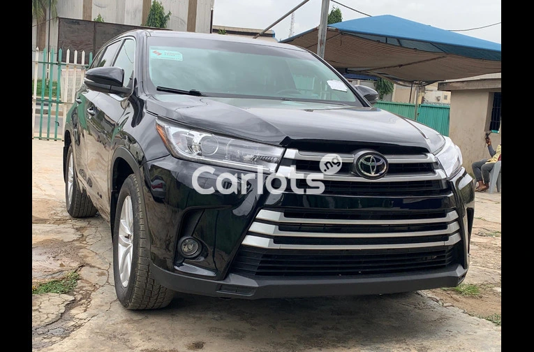FOREIGN USED 2016 TOYOTA HIGHLANDER AWD V6 - 6/7