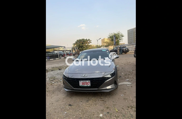FOREIGN USED HYUNDAI ELANTRA 2023 MODEL