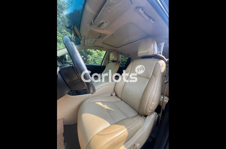 2018 TOYOTA HIGHLANDER - 6/7