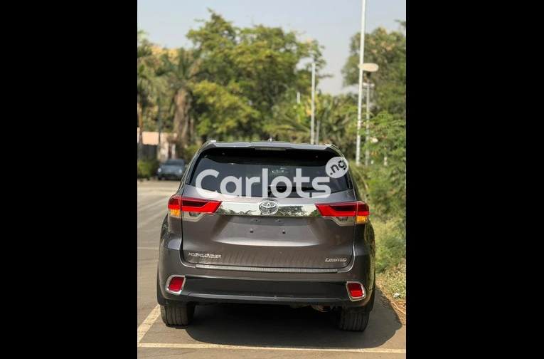 2018 TOYOTA HIGHLANDER - 7/7