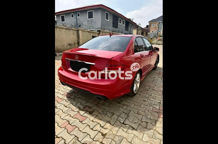 2012 MERCEDES BENZ C300 - 6/6