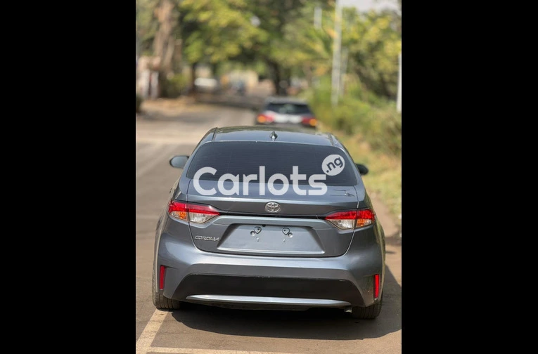 2021 TOYOTA COROLLA - 6/6