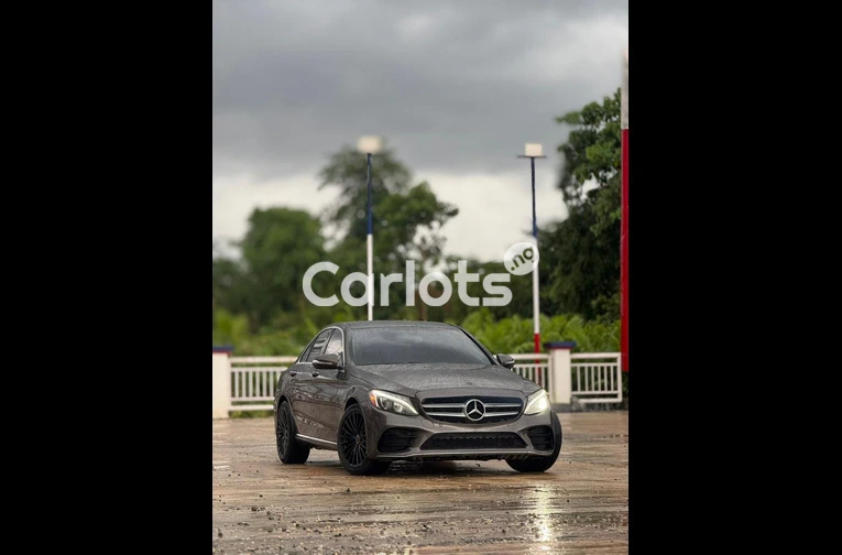 2015 MERCEDES BENZ C300 AMG TRIM