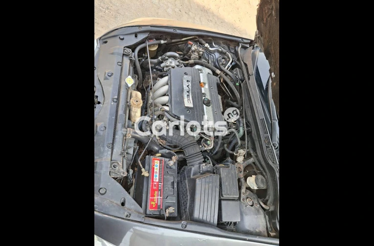 2006 Honda Accord DC - 5/5