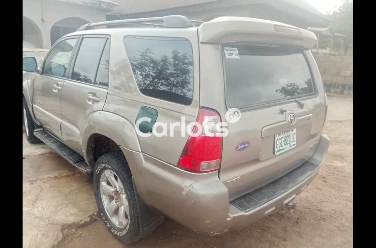 Used Toyota 4Runner 2006 - 6/7