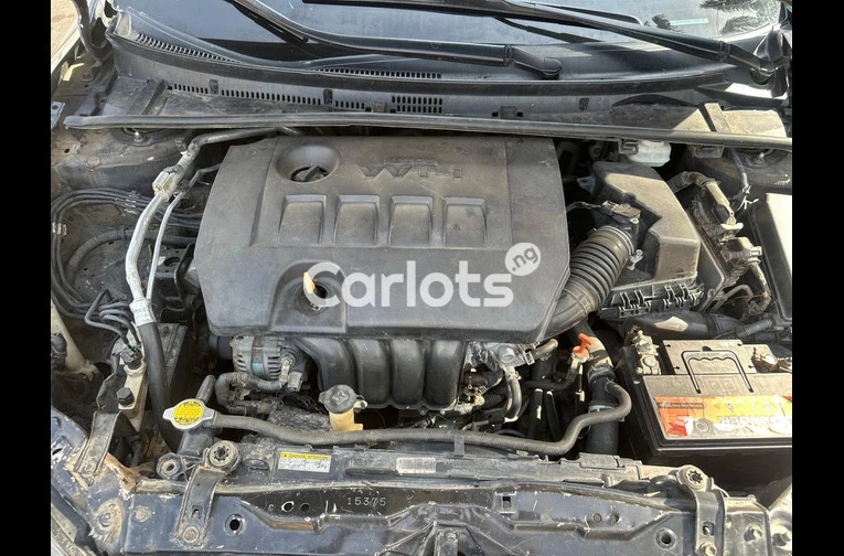 2016 TOYOTA COROLLA LE - 3/7